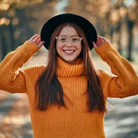 ilustrasi perempuan bahagia/4 PM production/Shutterstock