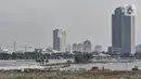 Suasana di lokasi proyek reklamasi perluasan kawasan wisata Ancol, Jakarta, Rabu (8/7/2020). Polemik Reklamasi Ancol terjadi setelah Gubernur Anies Baswedan menerbitkan Keputusan Gubernur Daerah Khusus Ibukota Jakarta Nomor 237 Tahun 2020 terkait izin pelaksanaan. (merdeka.com/Iqbal S. Nugroho)