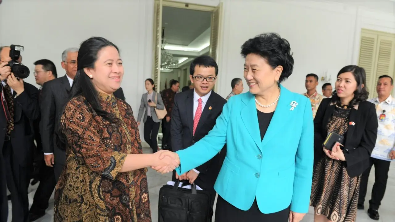 Dalam kesempatan tersebut, Menko PMK yang juga didampingi oleh Menlu Retno L. Marsudi menjelaskan Kepada Wapres Jusuf Kalla bahwa Pertemuan Tingkat Tinggi Hubungan Antarmasyarakat ke 3 ini akan fokus pada pendidikan tinggi dan teknologi.