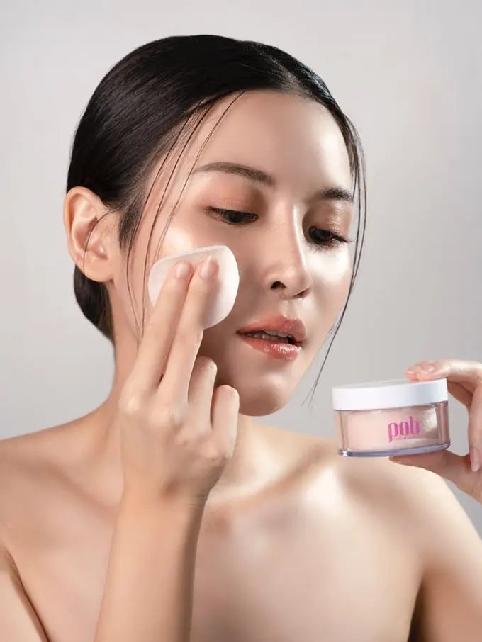 Angkat Sel Kulit Kering di Wajah dengan clear pad kandungan fermentasi/dok. Point of Beauty
