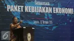 Menko Perekonomian Darmin Nasution saat sosialisasi paket kebijakan jilid IV di Gedung Menko Perekonomian, Jakarta,Kamis (15/10/2015). Darmin menilai paket kebijakan ekonomi pertama yang dirilis September lalu terlalu ambisius. (Liputan6.com/Angga Yuniar)