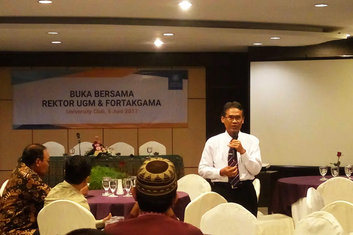 Rektor UGM