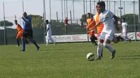 Wonderkid Indonesia Andri Syahputra bertanding melawan LVPA Roma FC (Istimewa)