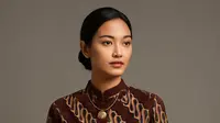 7 Model Baju Batik Lengan Lurus, Simpel tapi Mewah untuk Acara Resmi di 2025
