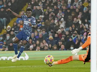 Arsenal berhasil meraih meraup poin penuh kala bertandan ke markas Leeds United pada duel pekan ke-18 Premier League 2021/2022. Minggu (19/12/2021). (AP/Jon Super)