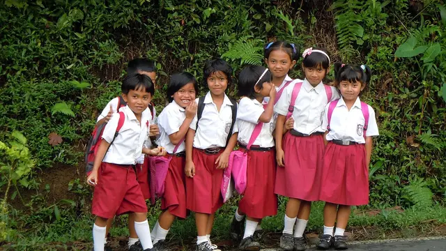 anak sekolah