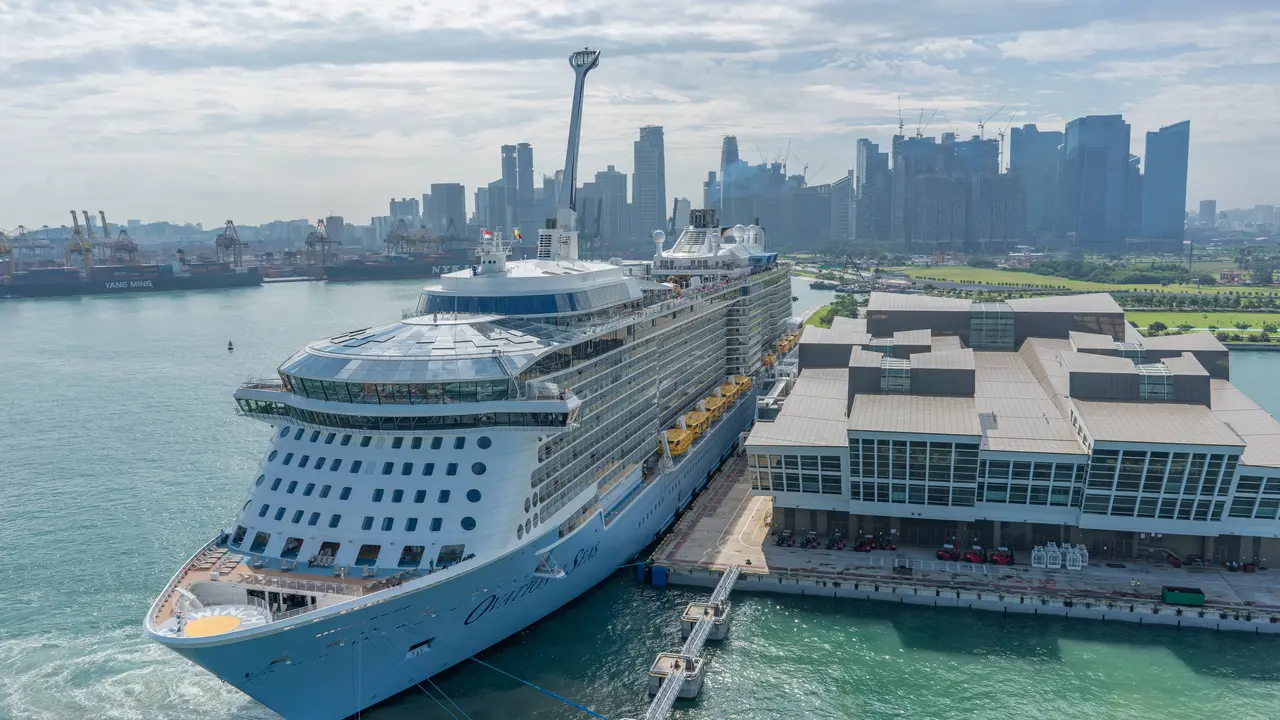 Kapal pesir dari Royal Caribbean menawarkan fasilitas terbaik dan penuh inovasi (Royal Caribbean International)
