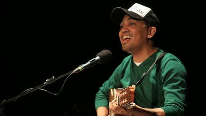 Terserah – Private Collection by Glenn Fredly (2008)
