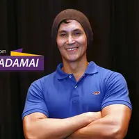 Bagi warga Jakarta yang punya hak pilih, suarakan aspirasi sambil berdoa.