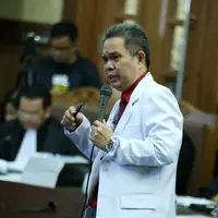 Ahli Patologi dr Gatot Susilo Lawrence. (via: Bintang.com/Galih W. Satria)  