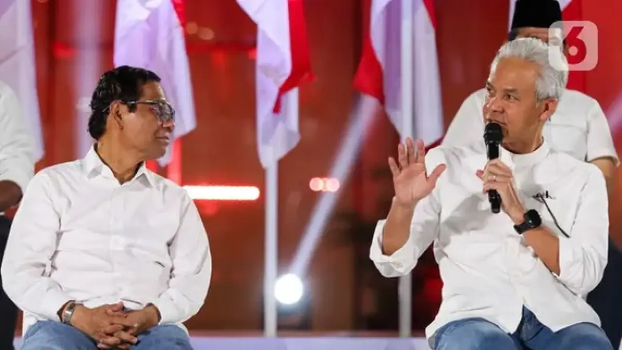Ganjar Pranowo dan Mahfud MD