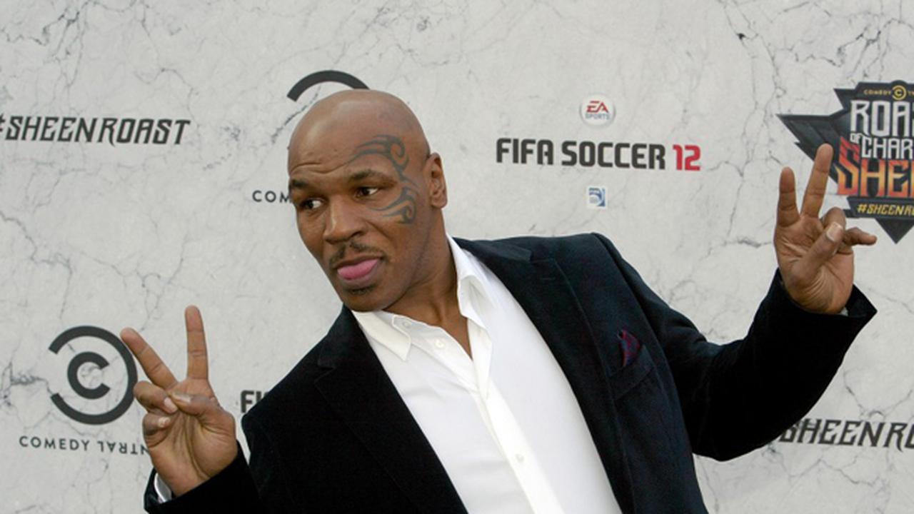 Selebriti Dunia yang senang membeli barang mahal