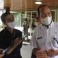 Plt Kepala Dinas Kesehatan Kabupaten Blora, Edi Widayat ketika diwawancarai awak media. (Liputan6.com/Ahmad Adirin)