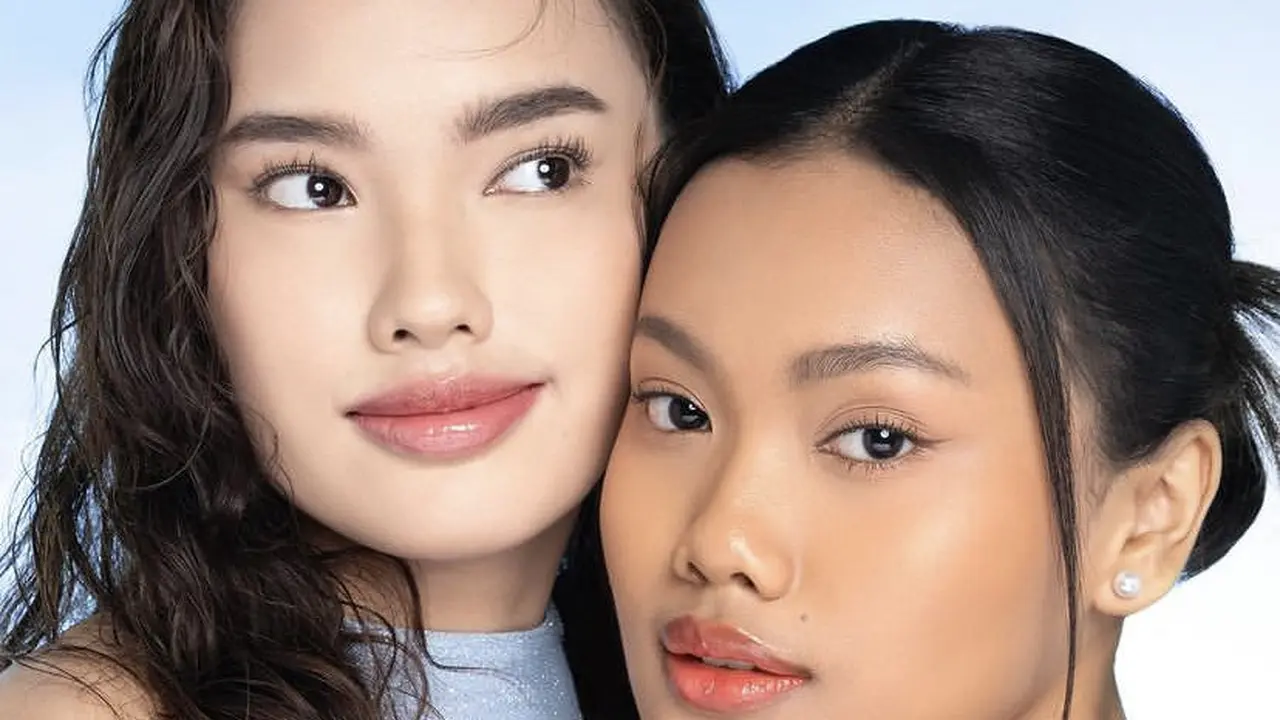 Makeup Natural ala Perempuan Korea, Aplikasikan Cloud Touch Complexion Series dari YOU Beauty
