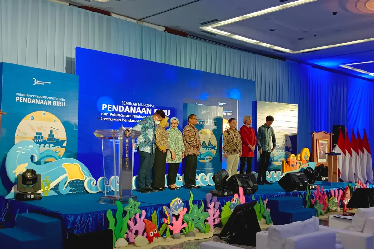 Kementerian PPN/Bappenas bersama dengan kementerian lembaga (K/L) bekerja sama dalam peluncuran Panduan Penyusunan Instrumen Pendanaan Biru (Blue Finance Instruments Development Guideline).
