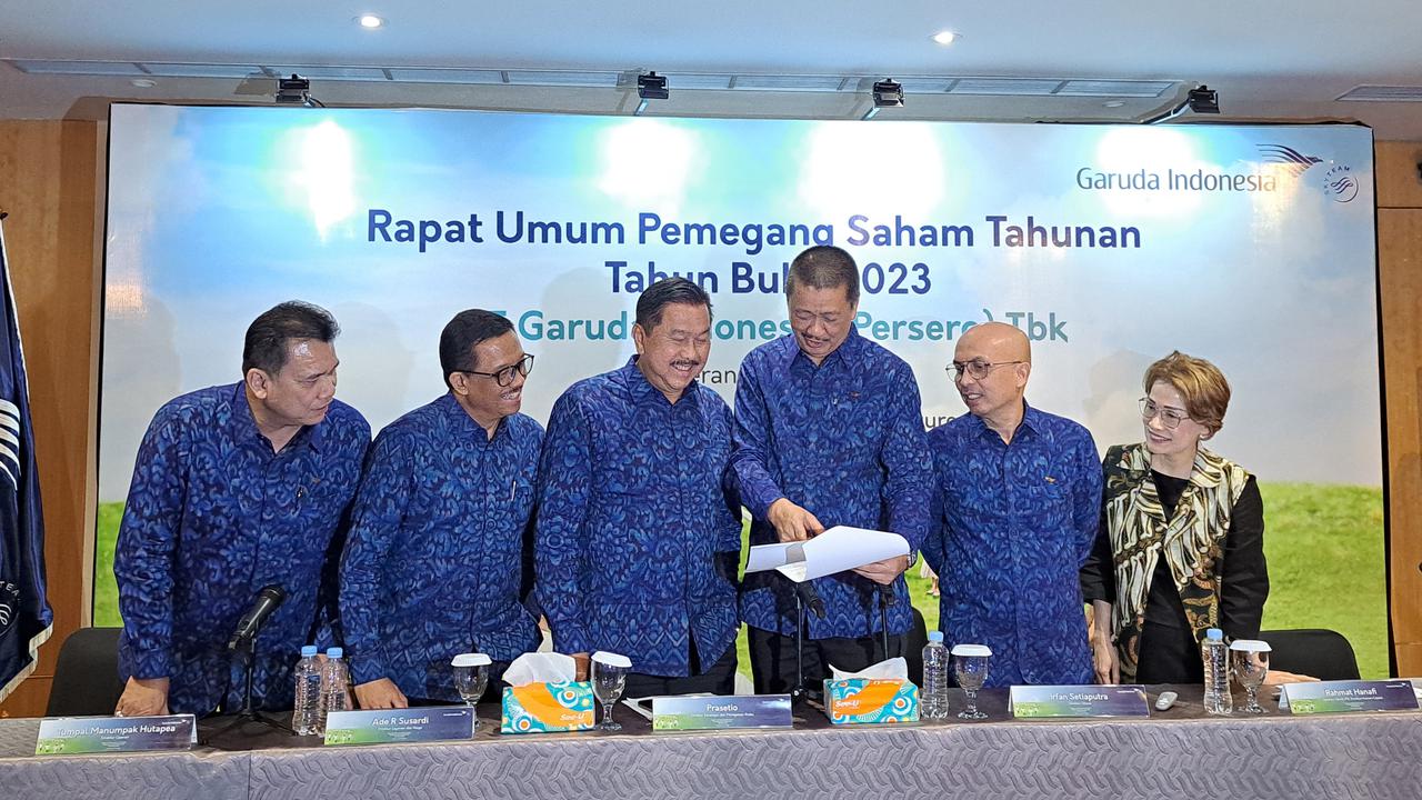 Rapat Umum Pemegang Saham (RUPS) Tahunan 2024, PT Garuda Indonesia (Persero) Tbk  digelar pada Rabu (22/5/02024). Dalam RUPS ini terapat perombakan jajaran komisaris hingga direksi. (Pramita/Liputan6.com)