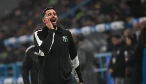 Fiorentina Pecat Fabio Grosso Usai Tiga Kekalahan Beruntun di Serie A