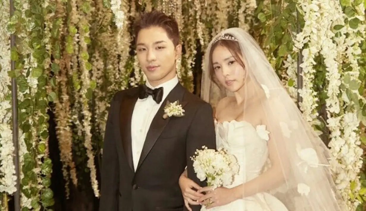 Sedangkan posisi kedua diduduki oleh Taeyang BigBang dan Min Hyo Rin dengan 2.059 suara. (Foto: Soompi.com)