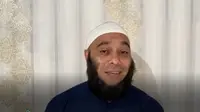 Ustaz dr Zaidul Akbar (https://www.instagram.com/p/CRTbj7dpSlI/)