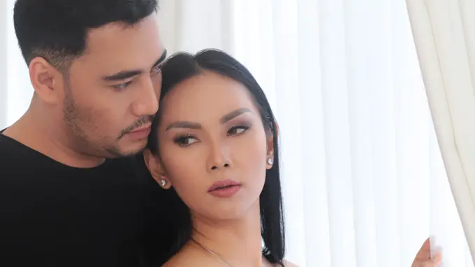 [Bintang] C3 Eksklusif Kalina Oktarani dan Hendra