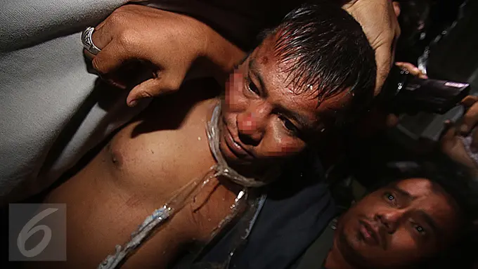 Tersangka Pembunuhan Sadis Pulomas Tiba di Polda Metro Jaya