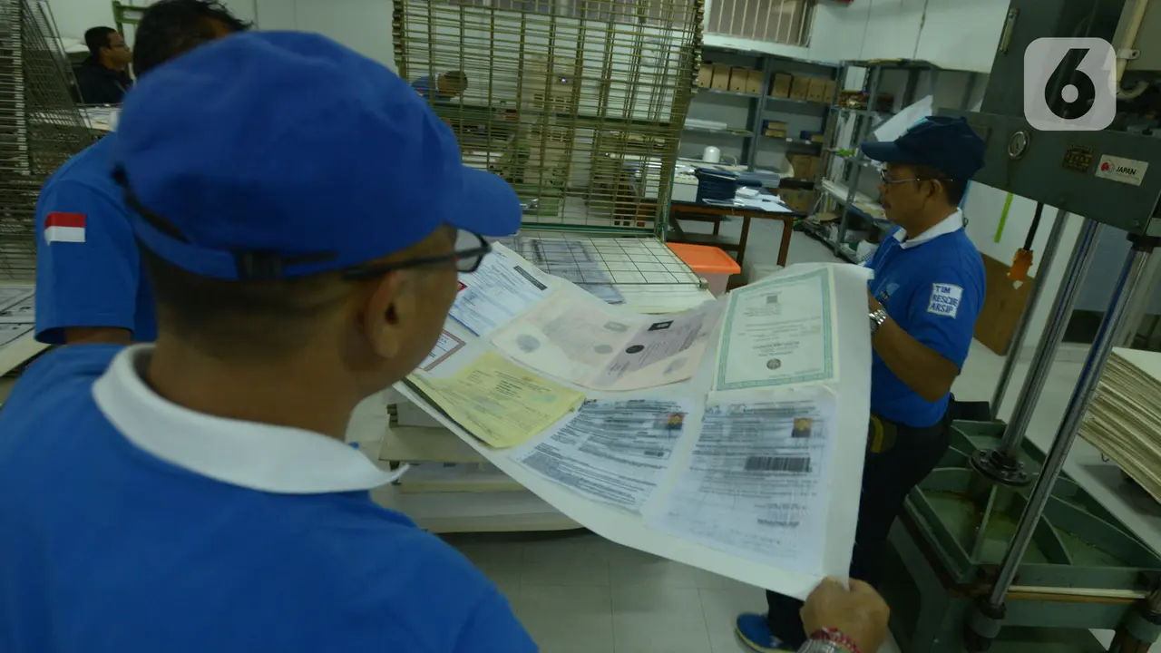 Restorasi Arsip Keluarga Korban Banjir