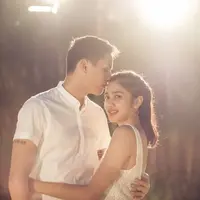 Mikha Tambayong dan Daniel Wenas. (Instagram/miktambayong)