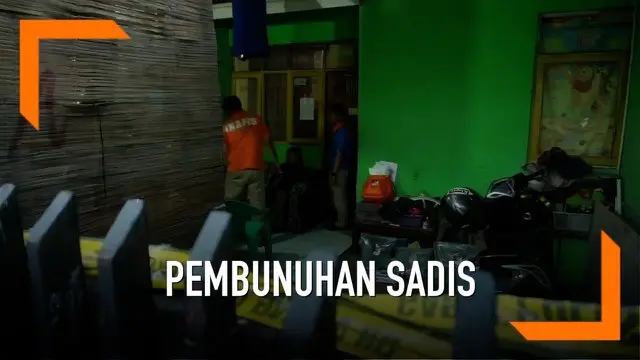 Seorang warga Bojongsoang Kabupaten Bandung tewas mengenaskan, diduga menjadi korban pembunuhan. Jasad korban temukan terbungkus karung plastik.