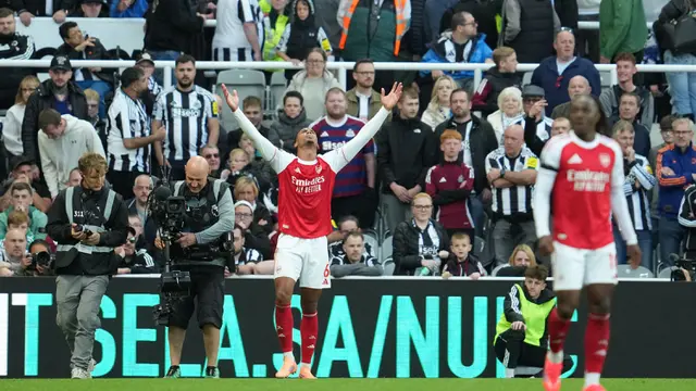 Foto: Epic Comeback Arsenal di Markas Newcastle, The Gunners Naik ke Posisi 2 Liga Inggris