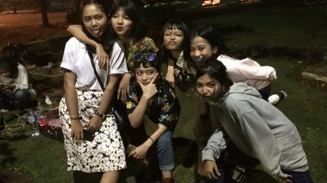 Cara Ampuh Tukang Cukur Cantik Tangkis Rayuan Para Penggoda