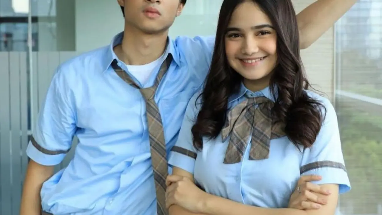 Momen Kebersamaan Syifa Hadju dan Devano Danendra. (Sumber: Instagram/telukalaska_md dan Instagram/jimmy.mambo)