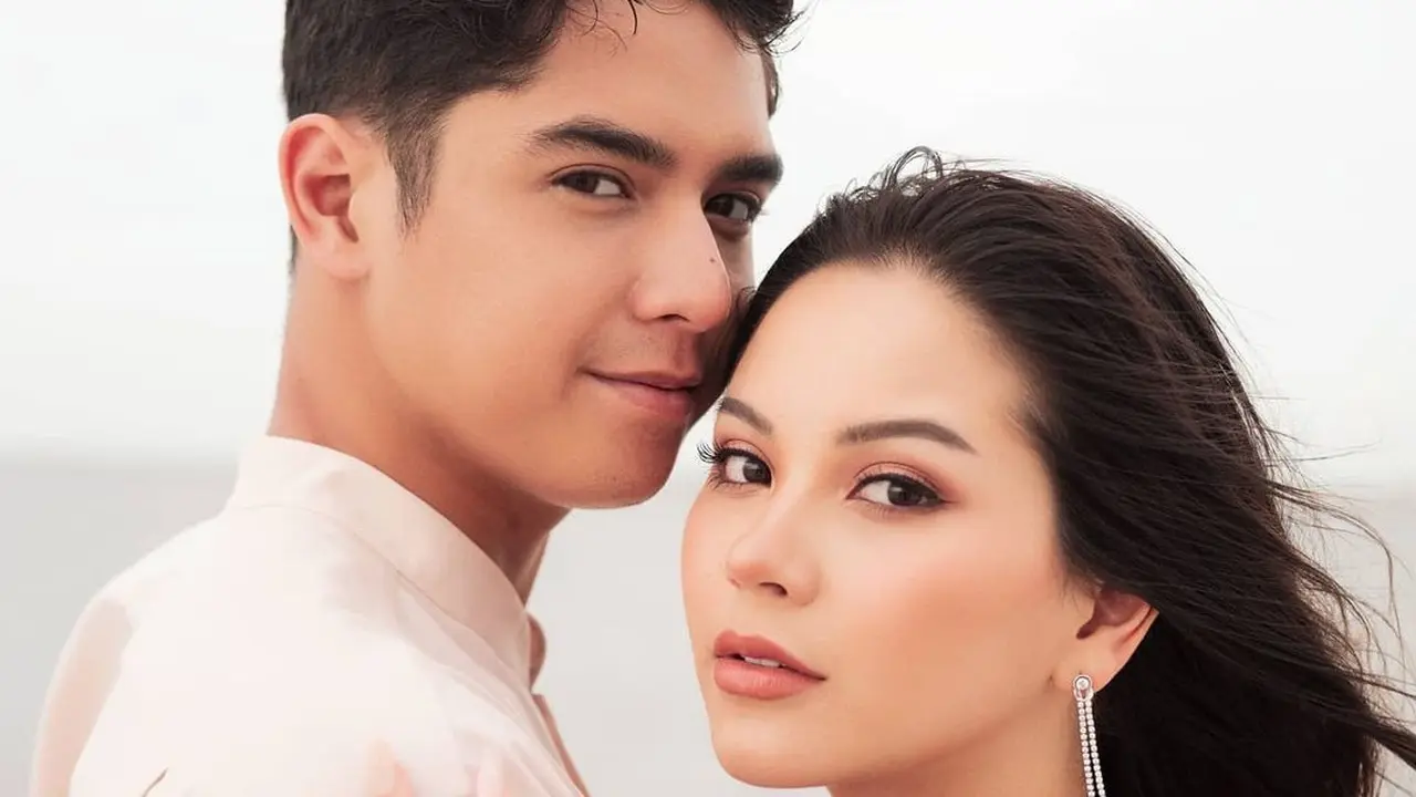 Bak Prewedding, 7 Pemotretan Al Ghazali dan Alyssa Daguise di Pinggir Pantai