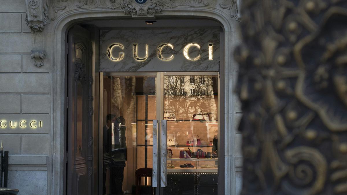 Serangan Siber ke Sistem IT Kering, Data Pribadi Pelanggan Gucci, Balenciaga, dan Alexander McQueen Bocor