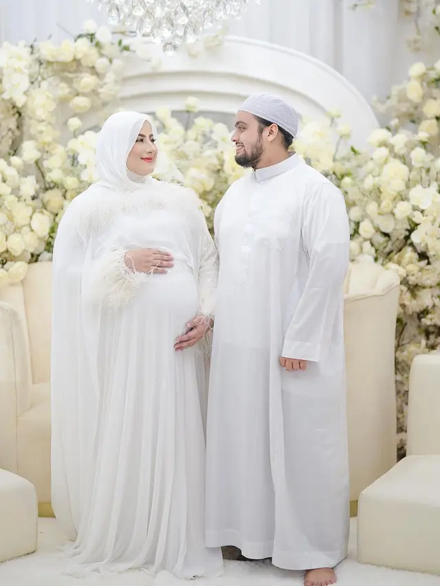 8 Momen Tasyi Athasyia Gelar Pengajian 7 Bulanan Sekaligus Gender Reveal, Meriah Banget