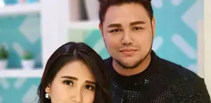 Setelah berulang kali dirinya digosipkan memiliki hubungan spesial dengan Raffi Ahmad. Kini, Ivan Gunawan membongkar sebuah pernyataan yang menyedot perhatian publik.