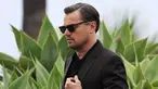 Leonardo DiCaprio meninggalkan sesi pemotretan untuk film "Killers of the Flower Moon" selama Festival Film Cannes 2023 di Cannes, Prancis selatan, pada 21 Mei 2023. (AFP/Valery Hache)