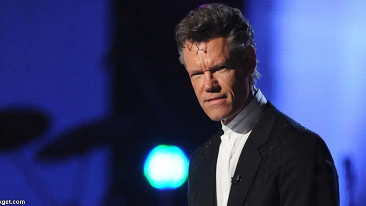 randy-travis-130715b.jpg