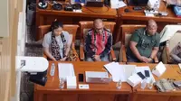 Mantan Kaur Bin Ops (KBO) Reskrim Polresta Kupang Kota Ipda Rudy Soik menghadiri langsung rapat dengar pendapat (RDP) Komisi III DPR RI yang membahas polemik dugaan pelanggaran etik yang dilakukannya di Kompleks Parlemen, Senayan