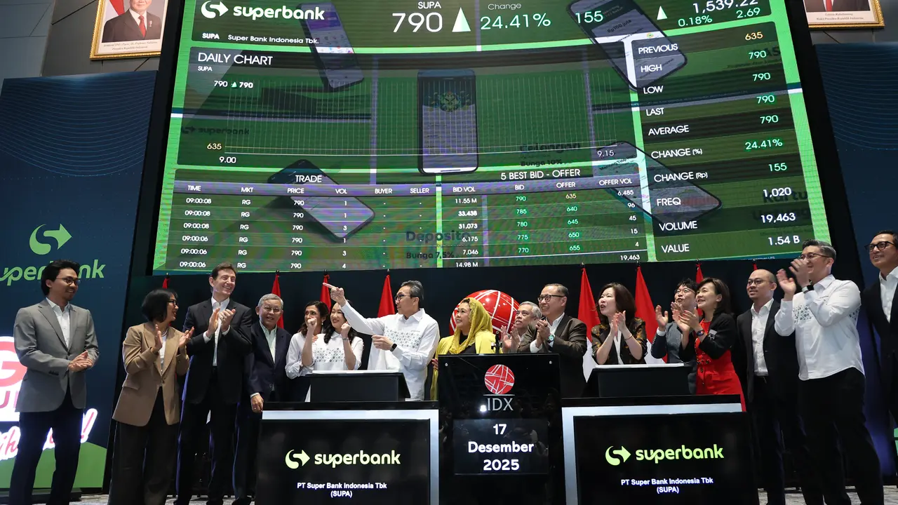 Pencatatan perdana saham PT Super Bank Indonesia Tbk (SUPA), Rabu, (17/12/2025). (Foto: BEI)