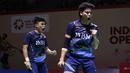 <p>Selebrasi ganda putra Indonesia, Leo Rolly Carnando/Daniel Marthin setelah meraih poin saat menghadapi wakil Jepang, Ayato Endo/Yuta Takei pada laga babak 32 besar Kejuaraan Bulu Tangkis Indonesia Open 2023 di Istora Senayan, Jakarta, Selasa (13/6/2023). Leo Rolly Carnando/Daniel Marthin menang rubber game 23-21, 8-21 dan 21-12. (Bola.com/Bagaskara Lazuardi)</p>