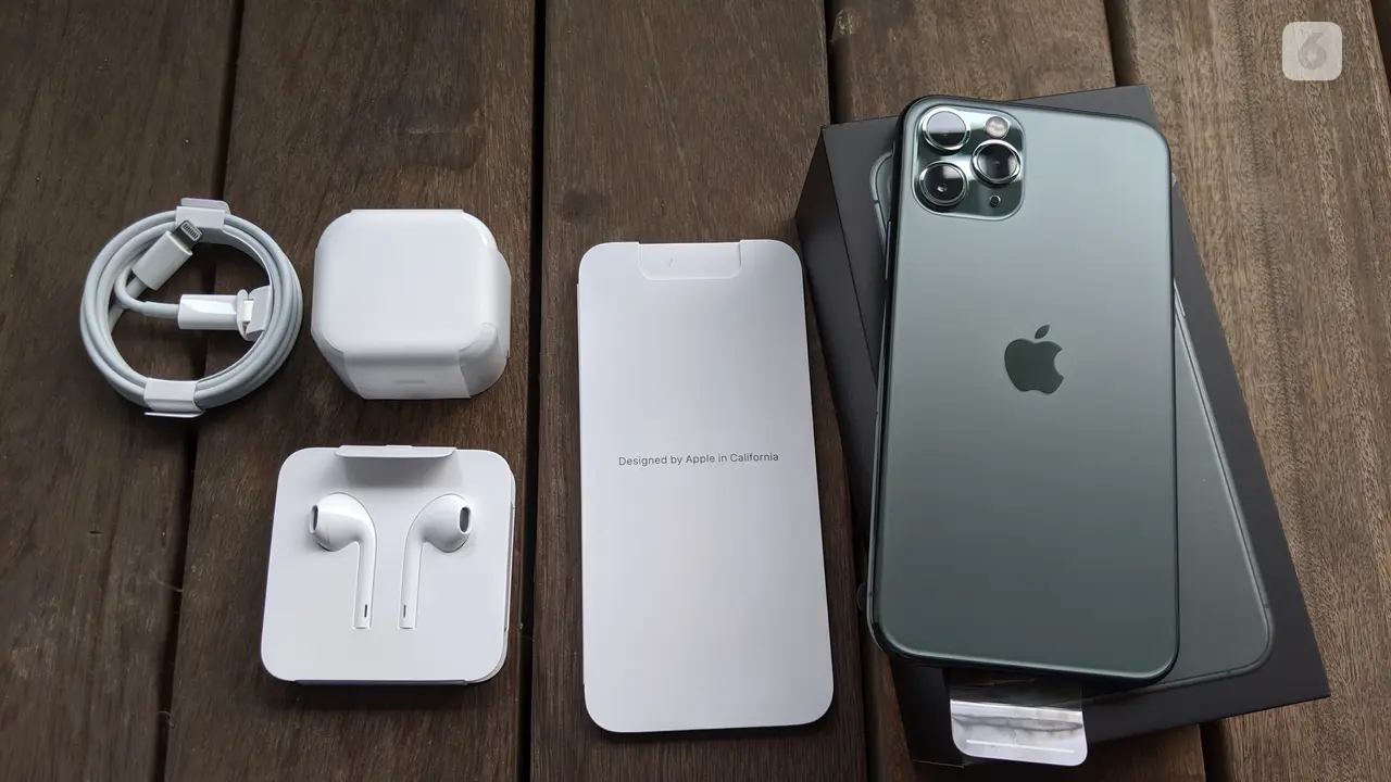 Unboxing iPhone 11 Pro