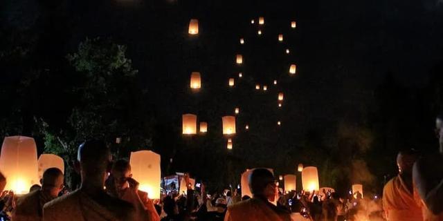 Festival Purnama Waisak 2026 di Candi Borobudur, Simak Aturan dan Larangan bagi Pengunjung