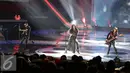 Band Kotak tampil di Malam anugerah Festival Film Bandung 2015 (FFB), Bandung, Sabtu (12/9/2015). (Liputan6.com/Herman Zakharia)