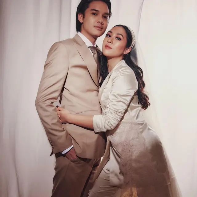 6 Artis Ini Pernah Tiba-Tiba Bagikan Kabar Bahagia, Terbaru Kiki Eks CJR