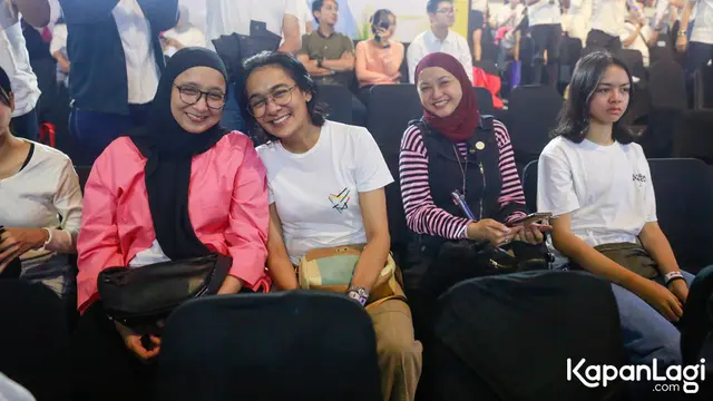 Adelia dan Ananda Lontoh