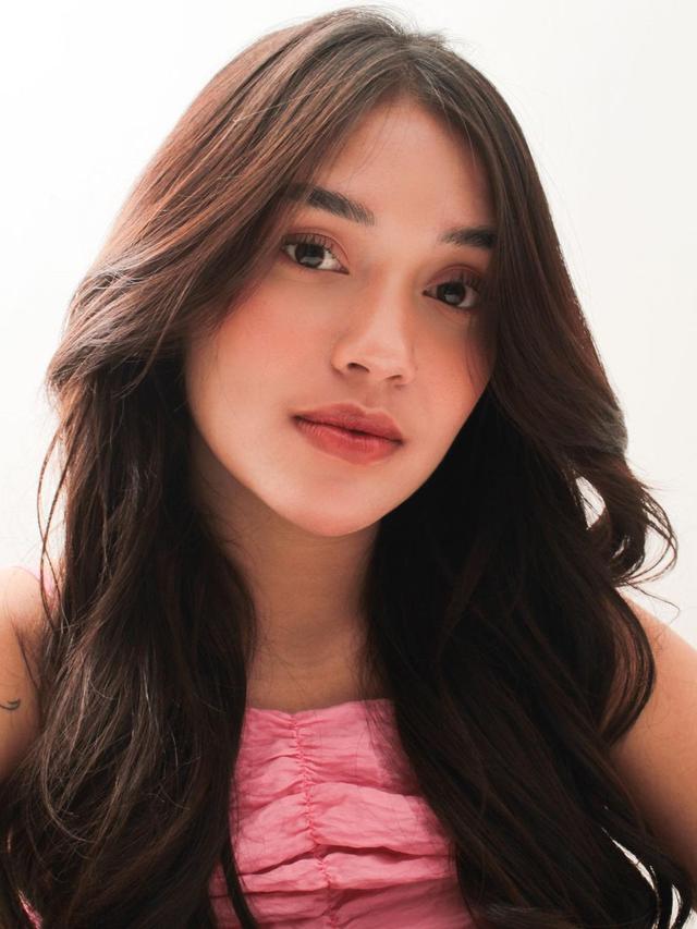 7 Potret Lula Lahfah, Selebgram yang Dituding Khianati Mendiang Laura Anna