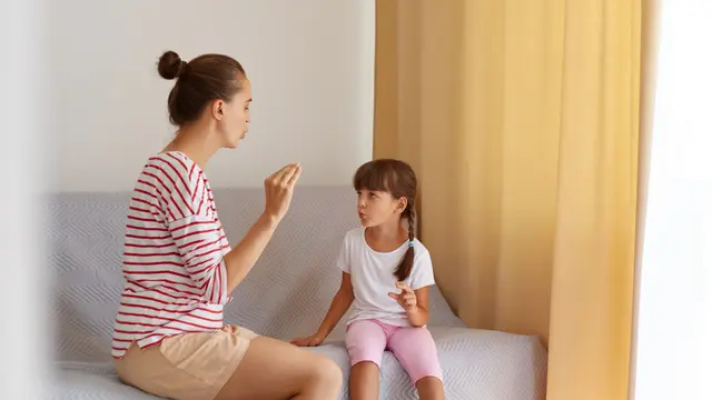 2. Reflection, Mengulang Apa yang Anak Katakan