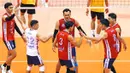 Selebrasi pemain Timnas Voli Putra Indonesia, setelah meraih poin dari Timnas Voli Putra Vietnam dalam pertandingan putaran kedua SEA V League 2023 yang berlangsung di Santa Rosa Sports Complex, Filipina, Jumat (28/07/2023). (Dok. avcvolley)