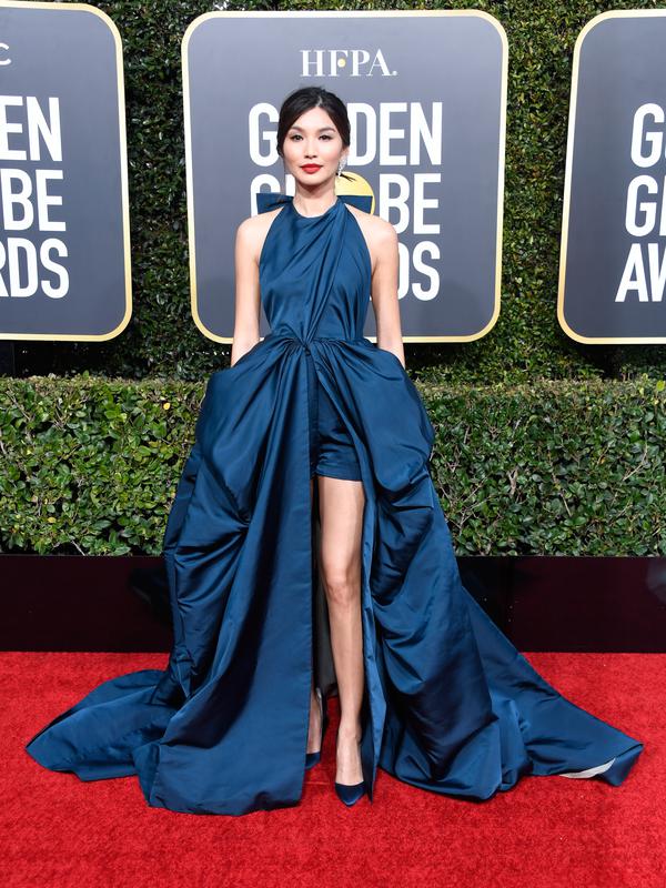Gemma Chan di red carpet Golden Globes 2019 di The Beverly Hilton Hotel, Beverly Hills, California, Amerika Serikat. (FRAZER HARRISON / GETTY IMAGES NORTH AMERICA / AFP/Asnida Riani)