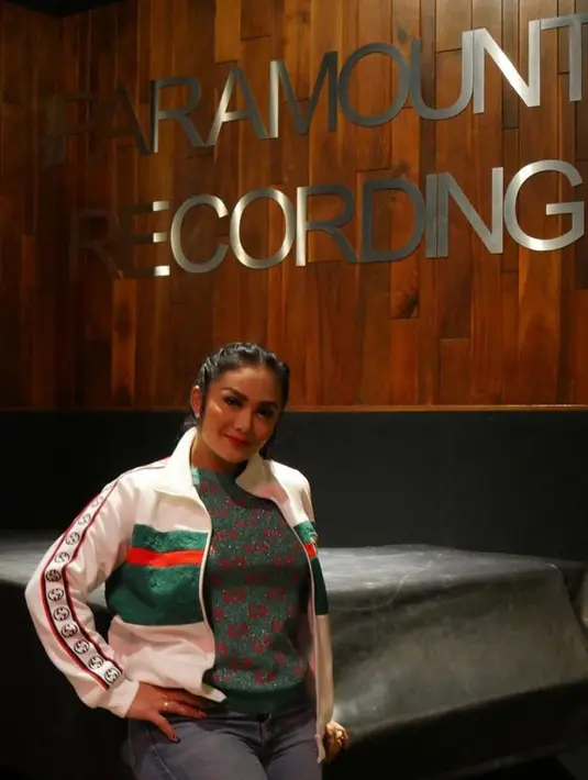 Krisdayanti (Instagram/krisdayantilemos)